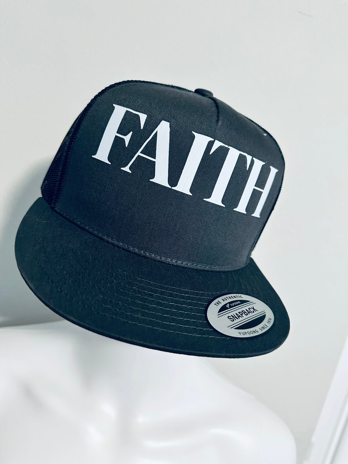 Unisex FAITH Trucker Hat -SNAPBACK