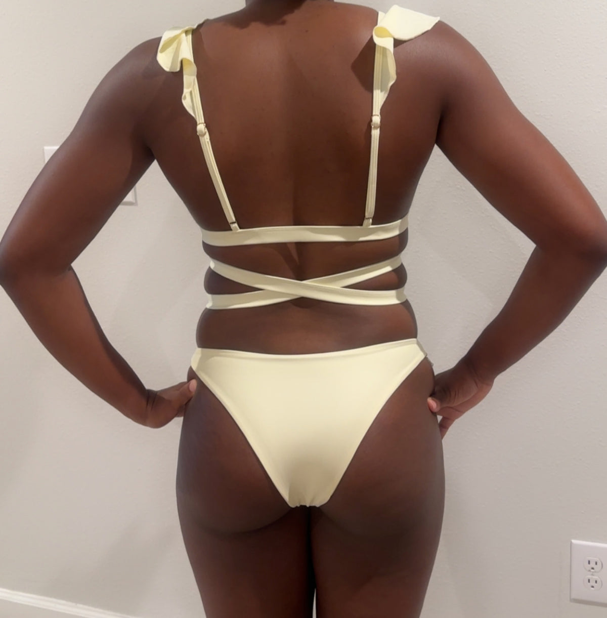 Soleil Set – Light Yellow 2-Piece Women's Bathing Suits and Swimwear
