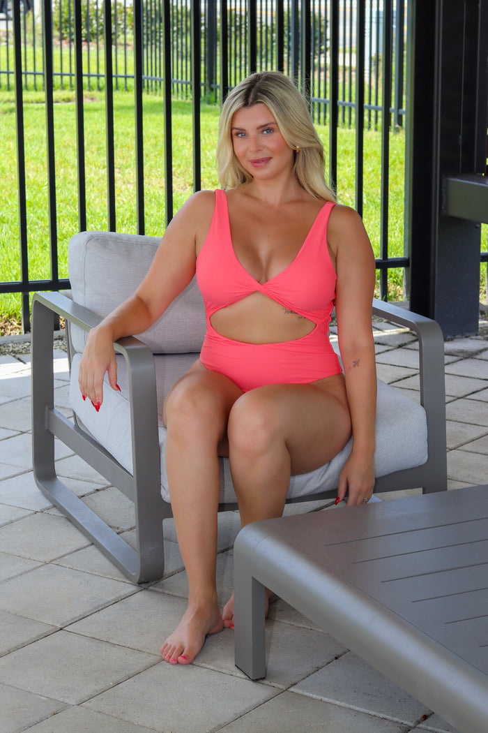 The Twist One Piece Swimwear