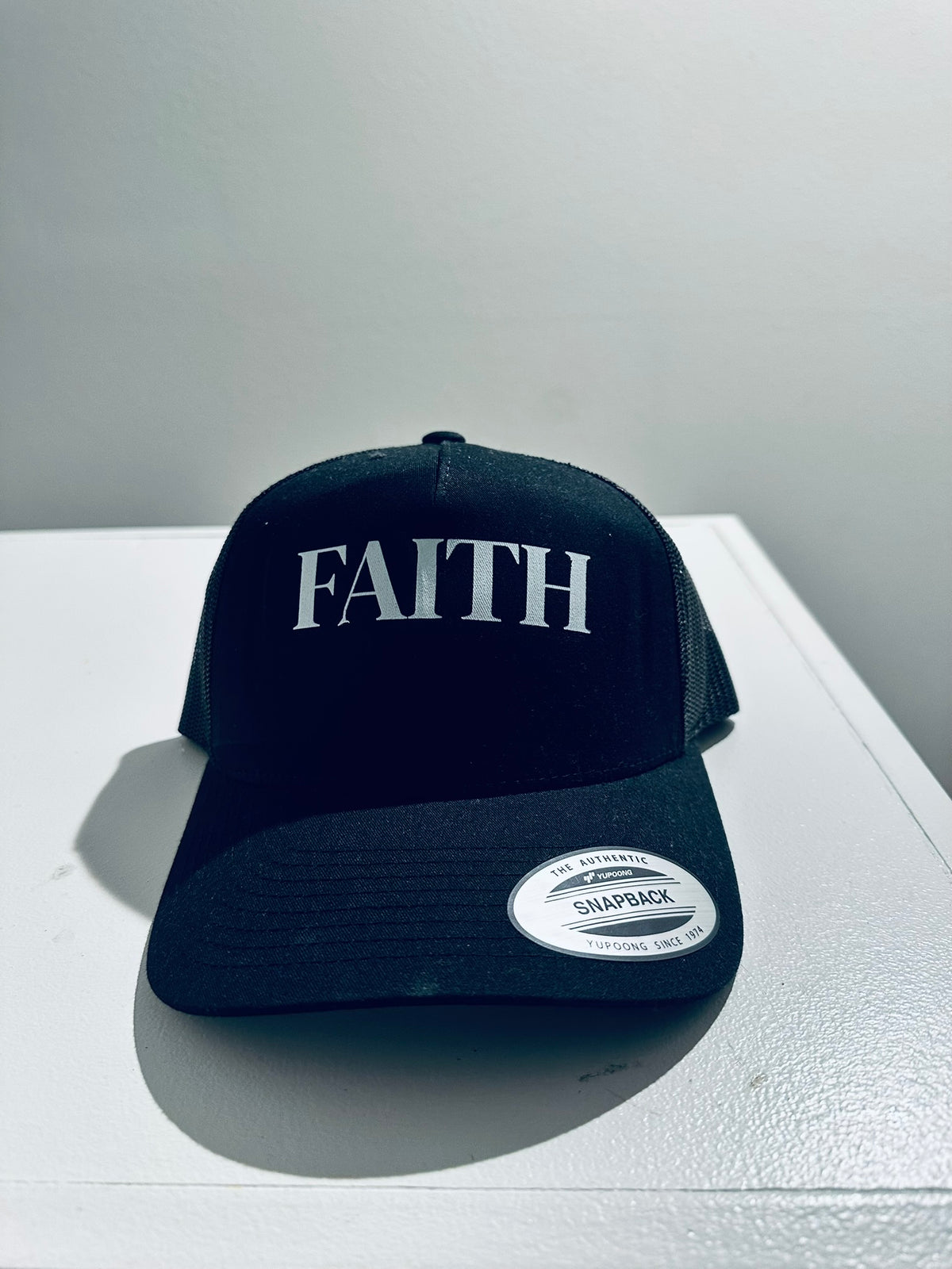 Unisex Bold FAITH Trucker Hat - Adjustable Snapback Christian Cap - Streetwear